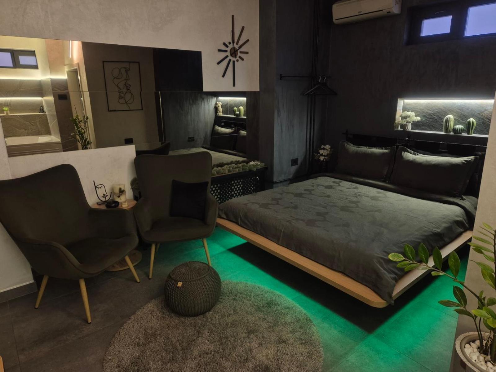 Biblioteka Spa Suite Belgrade Luaran gambar